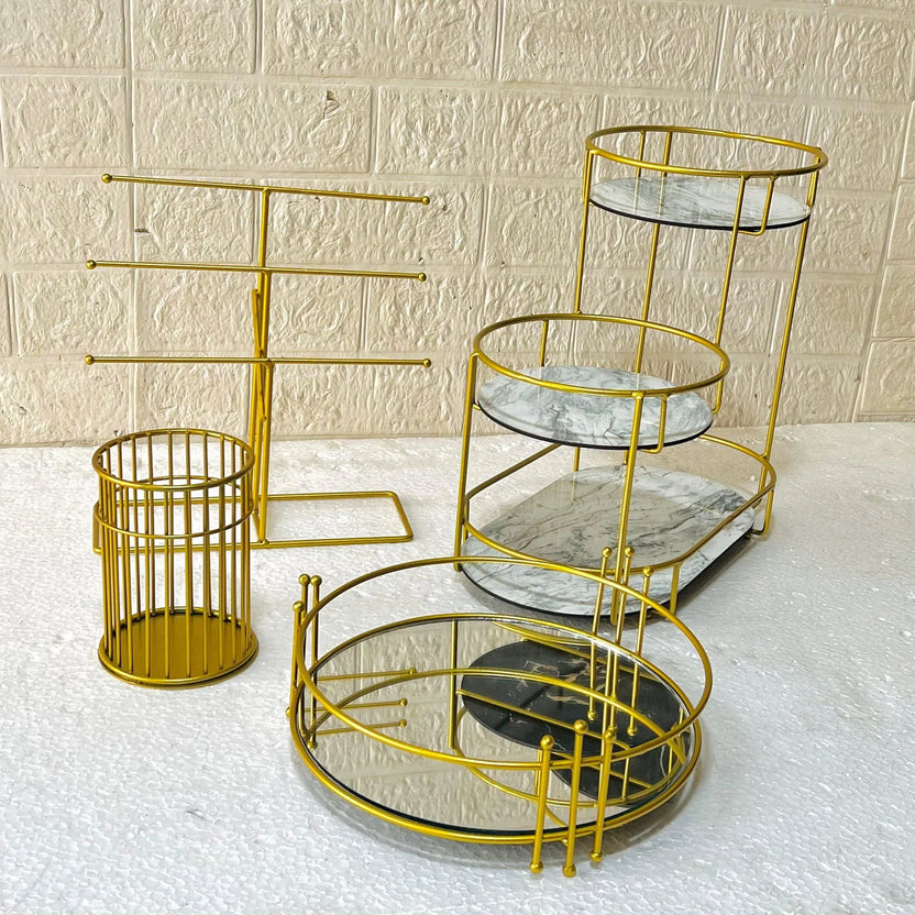 Deal No. 3 Trendy 4 Articles Set